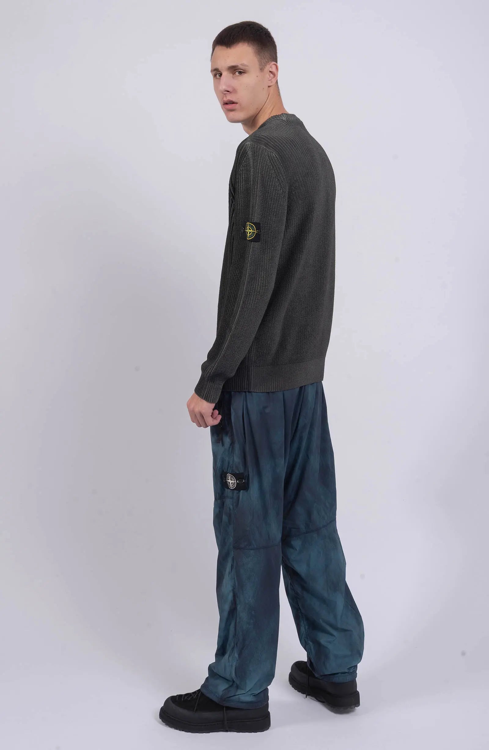 Stone Island, Mens Sweater, Grey V0062, Compass Badge, Two-Tone Gray, Knitwear, Side Angle Full Body Photo. 