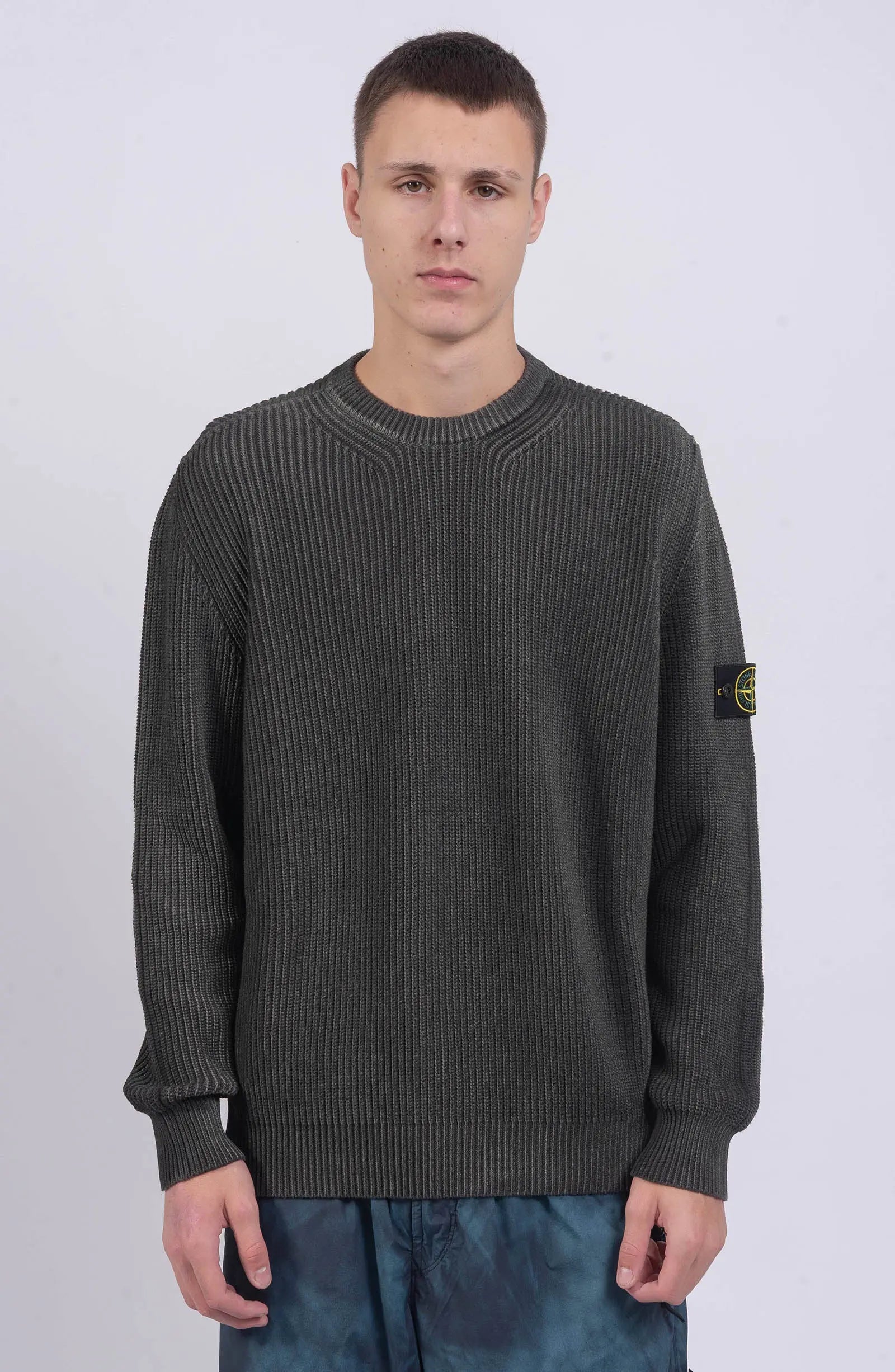 Stone Island, Mens Sweater, Grey V0062, Compass Badge, Two-Tone Gray, Knitwear, Front Portrait Photo. 