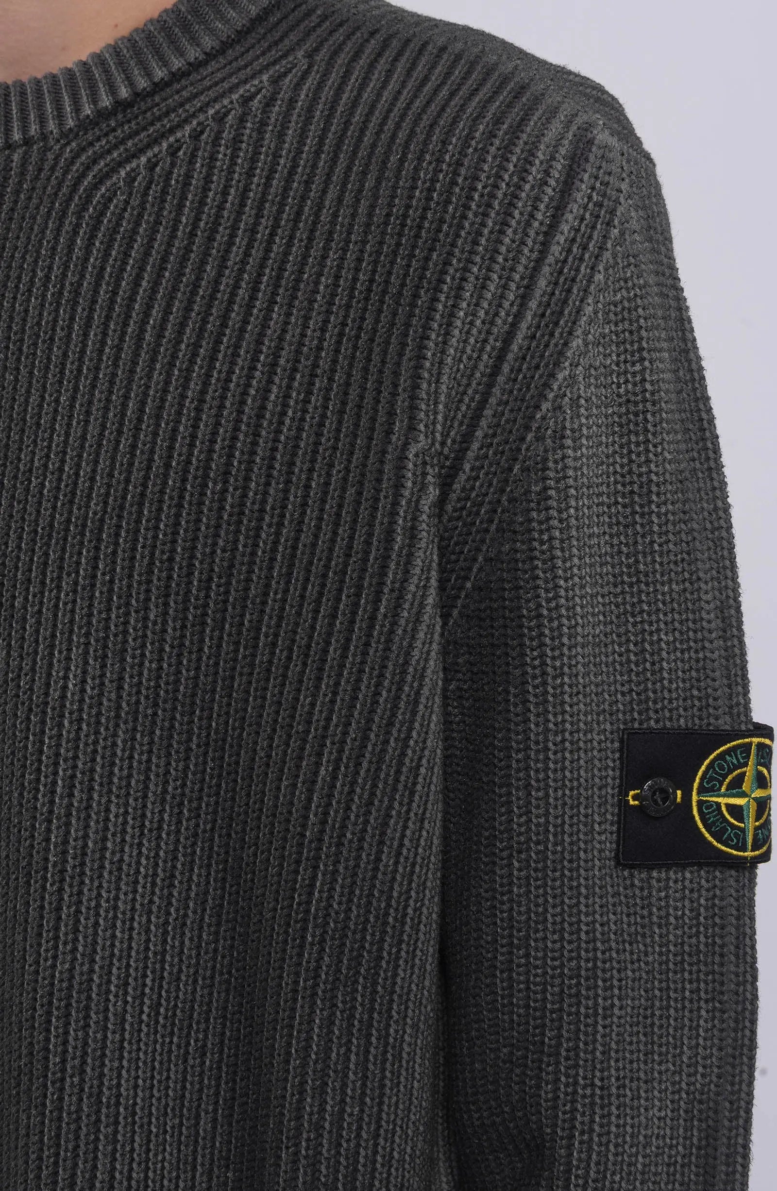 Stone Island, Mens Sweater, Grey V0062, Compass Badge, Two-Tone Gray, Knitwear, Badge Close-up. 