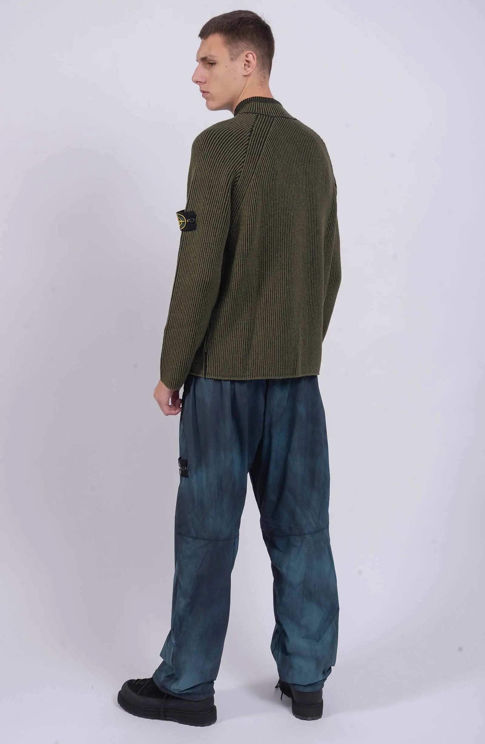 Stone Island, Mens Sweater, Khaki Green V0054, Mock Neck, Half-zip, YKK Zipper, Compass Badge, Long Sleeves, Side Angle Photo. 