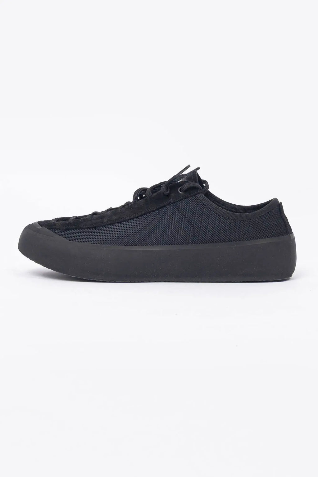 Stone Island, Mens Shoes, Black V0029, Mesh Fabric, Leather, Rubber, Breathable, Breathing, Lightweight, Compass Logo, Side View. 