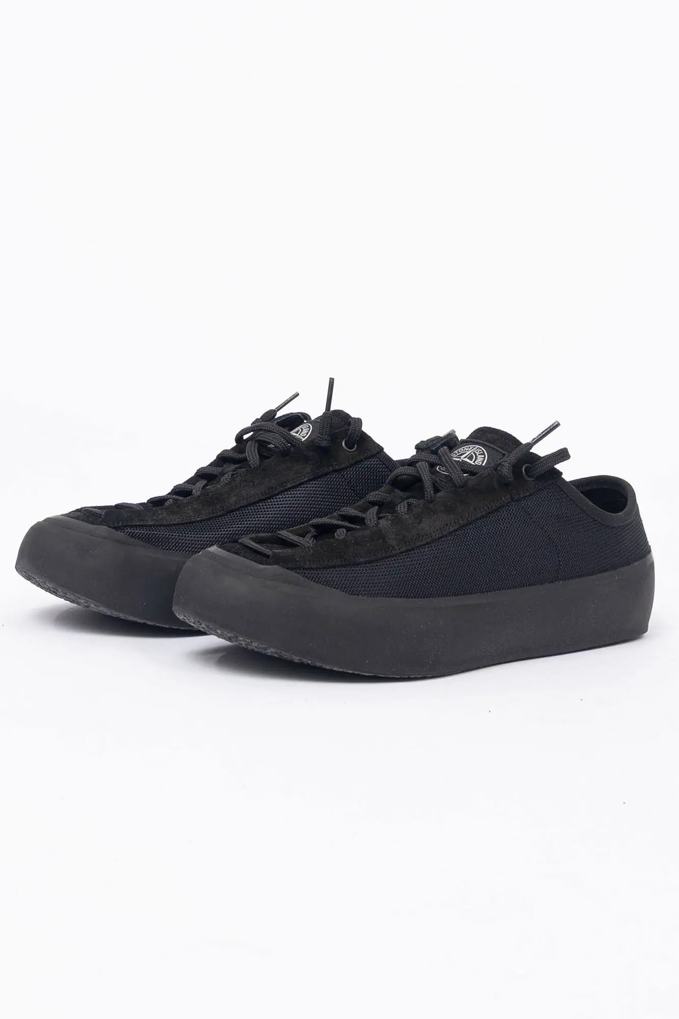 Stone Island, Mens Shoes, Black V0029, Mesh Fabric, Leather, Rubber, Breathable, Breathing, Lightweight, Compass Logo, 3/4 View. 
