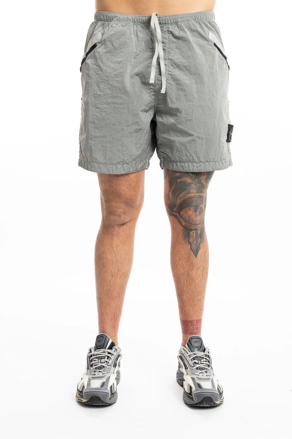 Stone Island, Mens Shorts, Grey V0061, Zip Pockets, Side Pockets, Ykk Zippers, Elasticated Waistband, Drawstring, Compass Badge, Logo-patch, Nylon Metal, Reebok Premier Road Ultra, Tattos, Front View. 