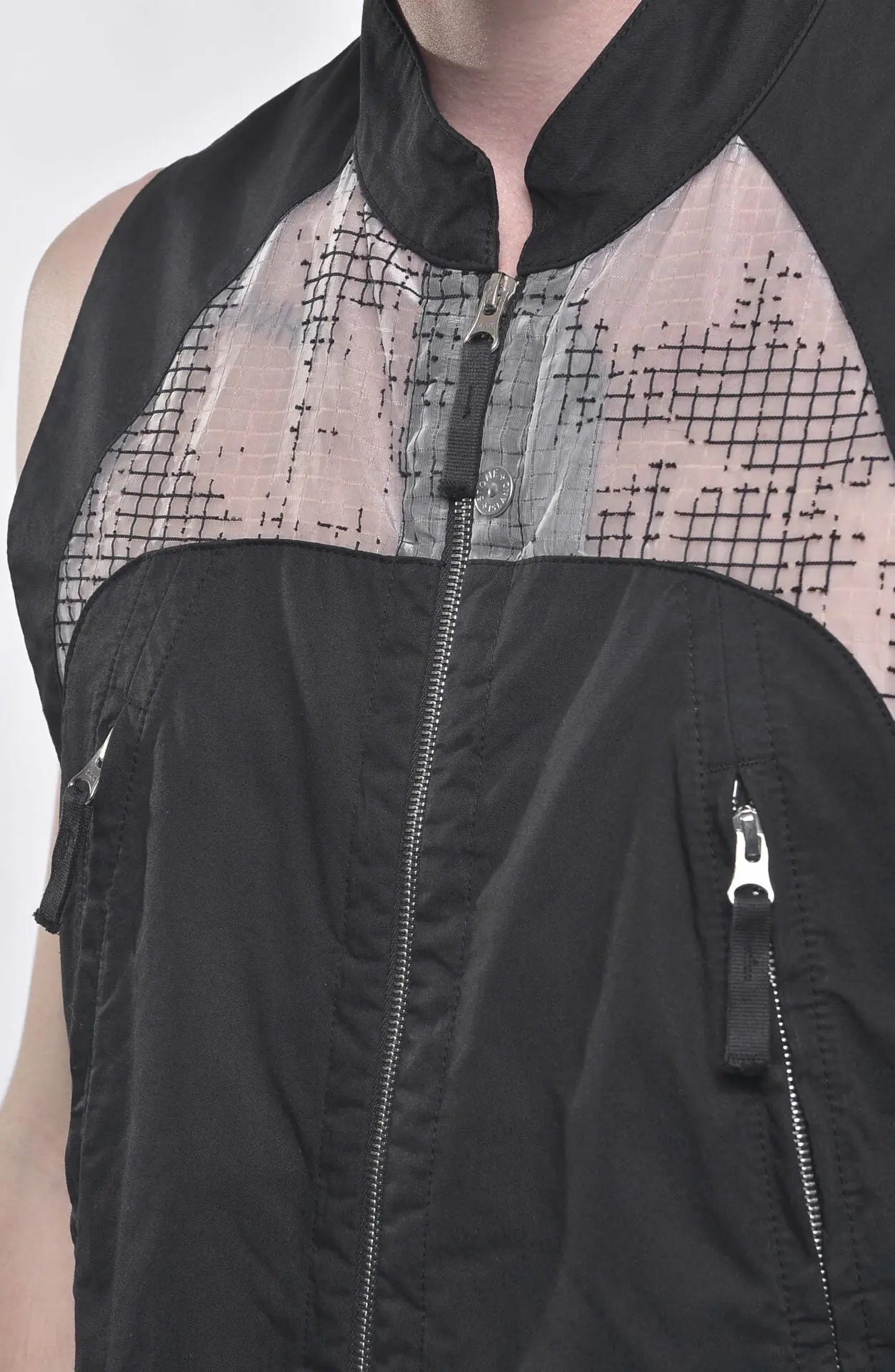 Stone Island, Mens Vest, Shadow Project, Black, Grey, Gray, Transparent, Ripstop Vest, YKK Zipper, Stone Island Zipper, Close-up Photo. 