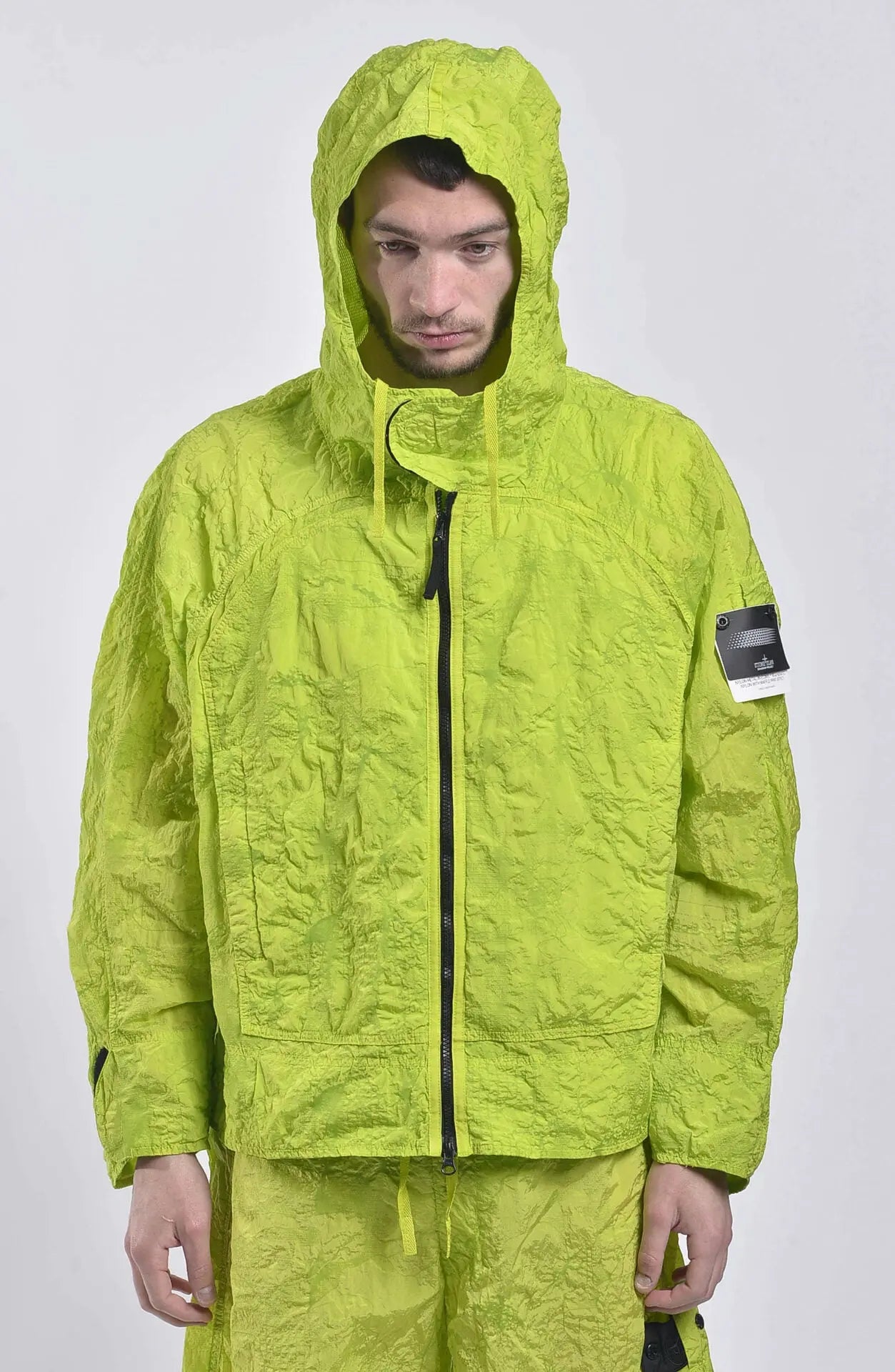 Stone Island, Mens Jacket, Shadow Project, Short Parka, Green, Hooded, Zippers, Pockets, Stone Island Badge, Shadow Project Badge, Front Photo. 