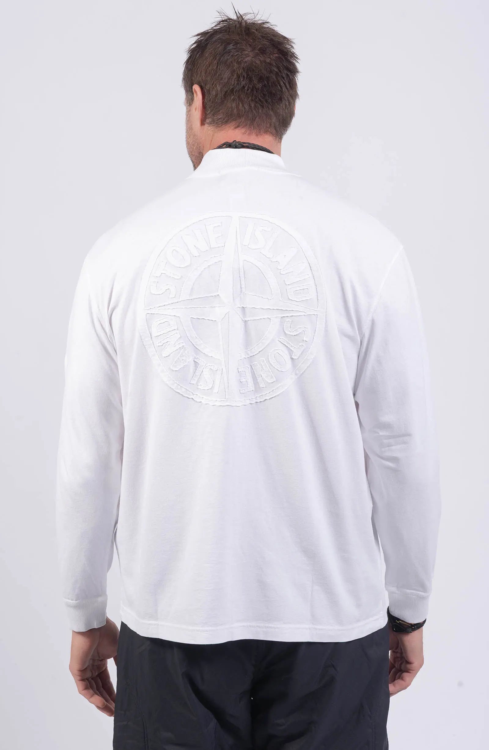 Stone Island, Mens Blouse, White V0001, Oversized Fit, Back Compass Embroidery, Ribbed Neckline, Ribbed Cuffs, Cotton/Spandex, Любо Чука, Back Photo. 
