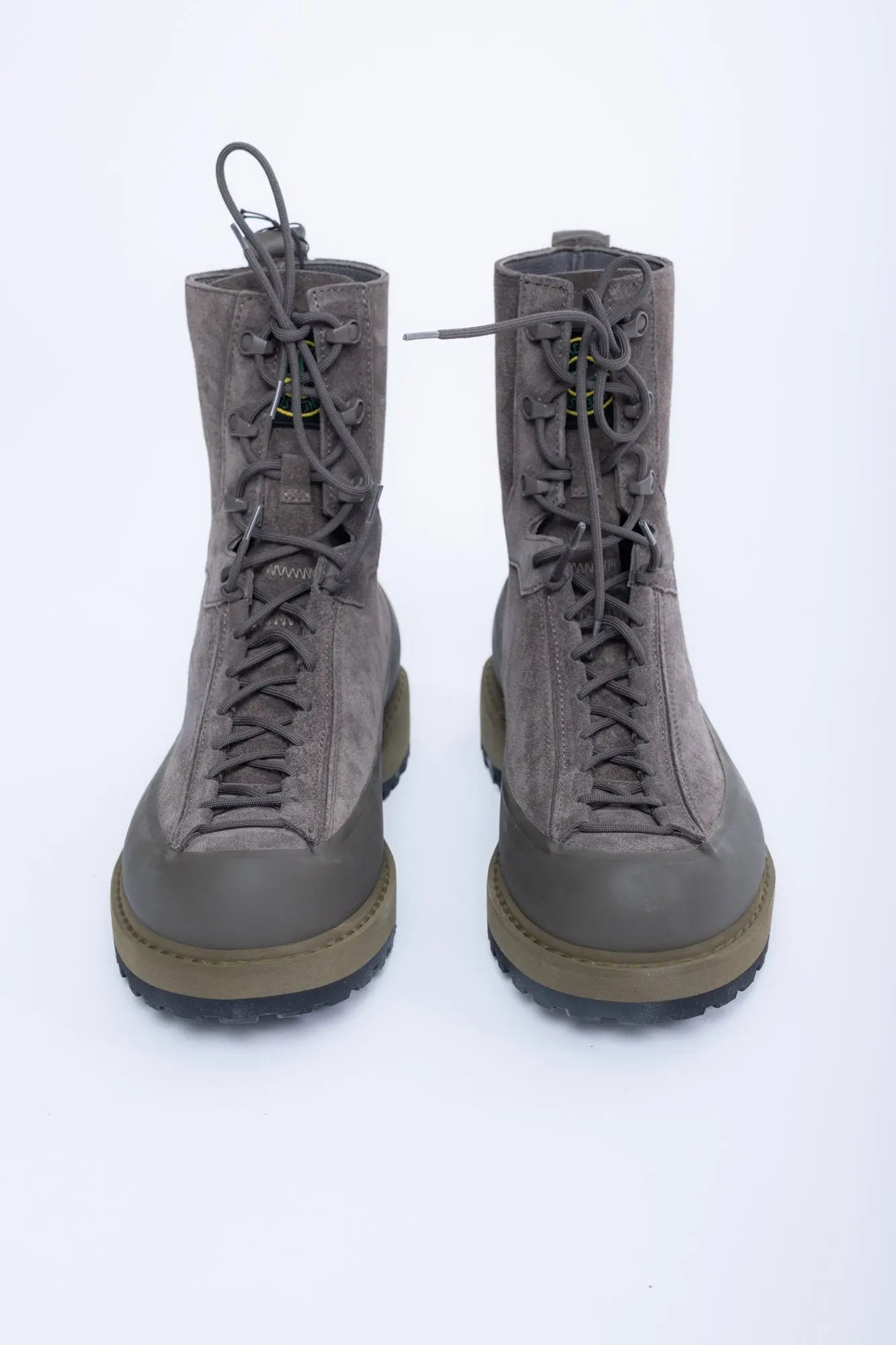 Stone Island, Mens Boots, White V0061, Leather, Lace-up, Logo-patch, Rubber Soles, Front View. 